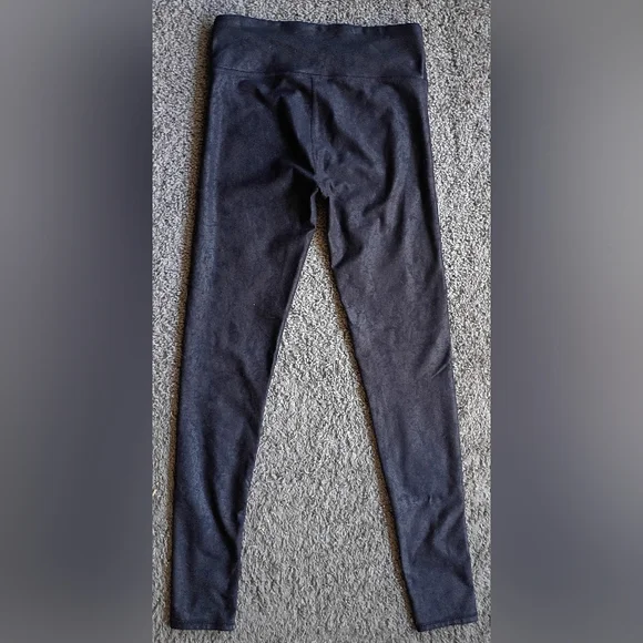 Fabletics Charcoal Metallic Leggings - Picture 3 of 3